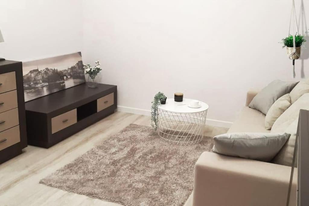 Rondo Onz Metro, Krochmalna 32A Street Varsovia Exterior foto