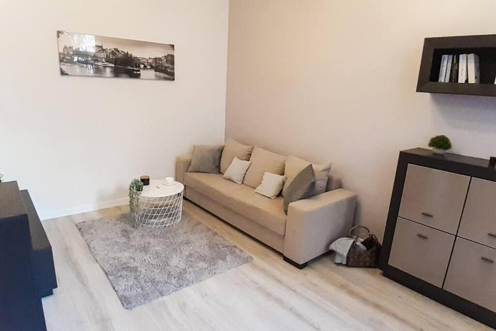 Rondo Onz Metro, Krochmalna 32A Street Varsovia Exterior foto