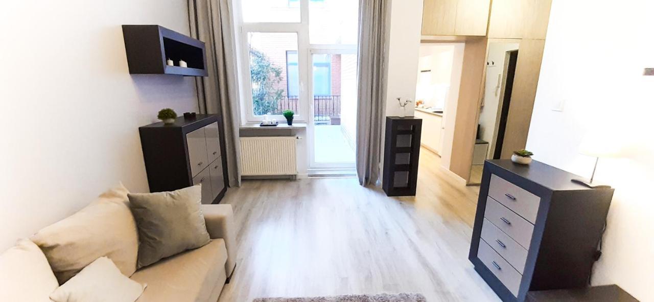 Rondo Onz Metro, Krochmalna 32A Street Varsovia Exterior foto